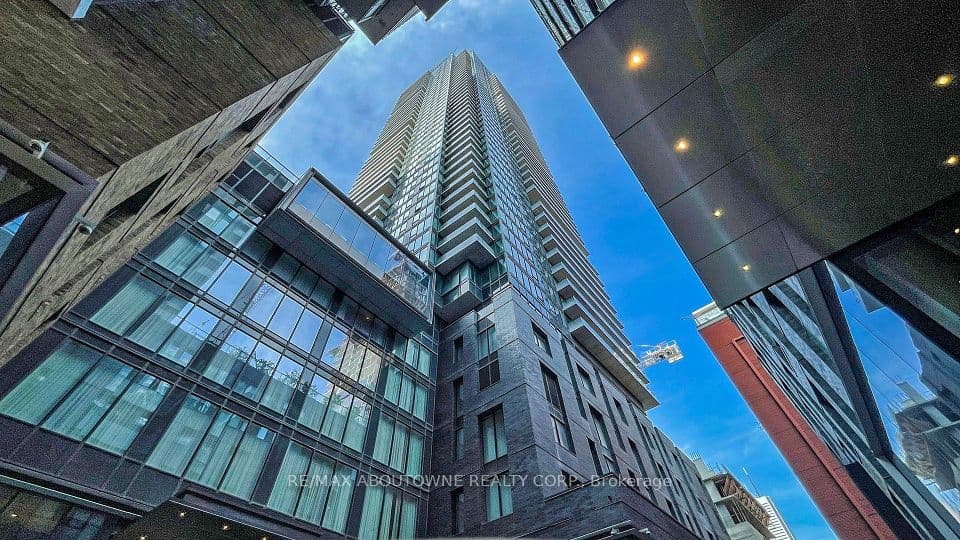 125 Blue Jays Way 4909, Toronto, ON M5V 0N5 – photo 3