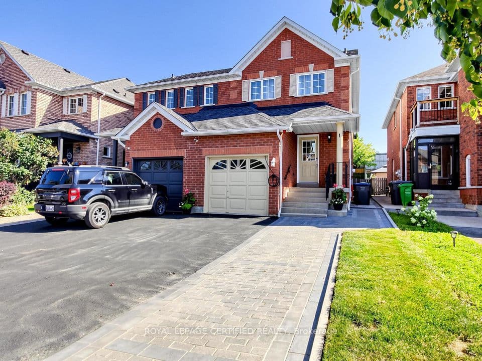 102 Grapevine Road, Caledon, ON L7E 2M6 – photo 3