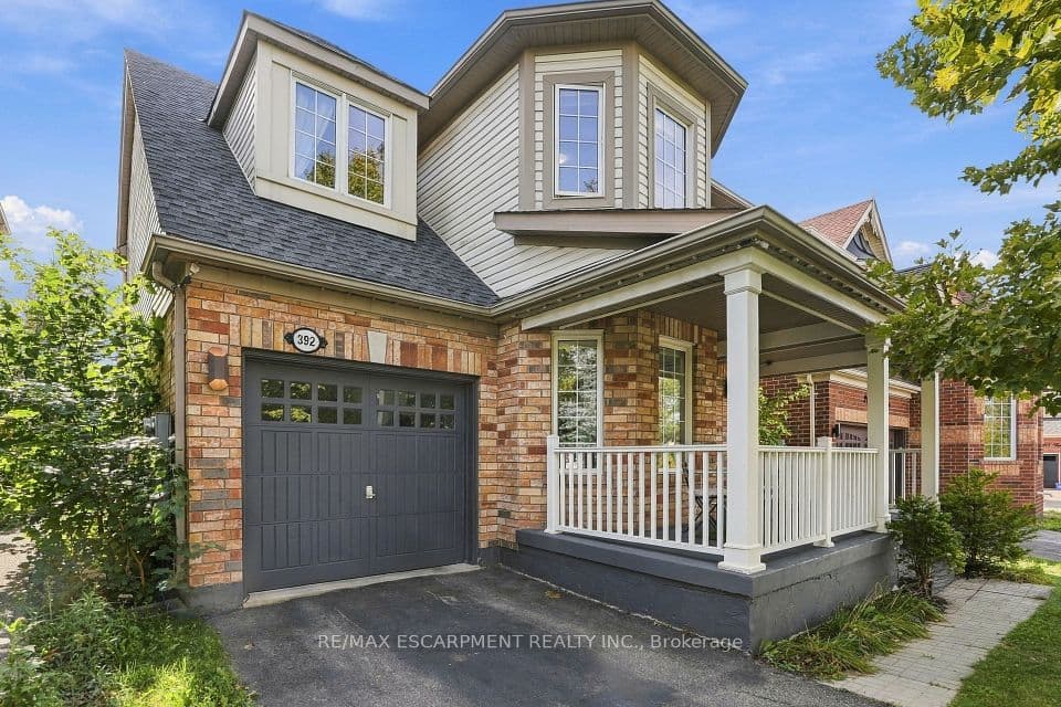 392 Tonelli Lane, Milton, ON L9T 0N4 – main photo