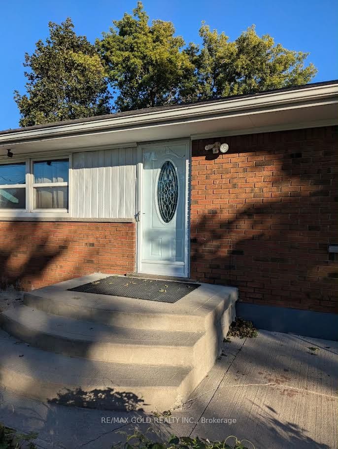 9800 Britannia Road, Milton, ON L9E 0E4 – main photo