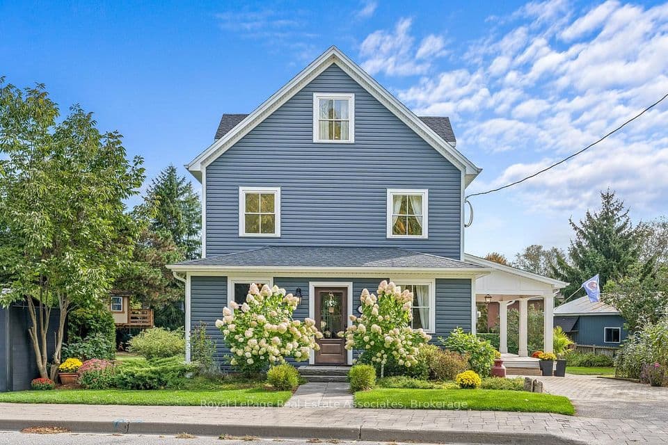 16 Wildwood Road, Halton Hills, ON L7G 2W7 – main photo