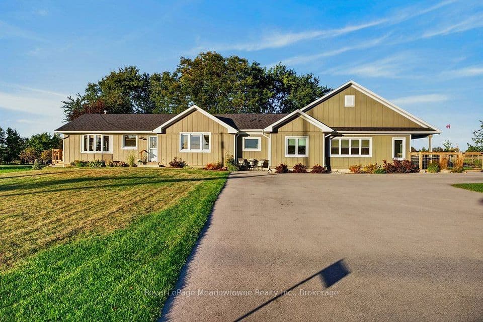 4379 Henderson Road, Milton, ON L9E 0K2 – main photo
