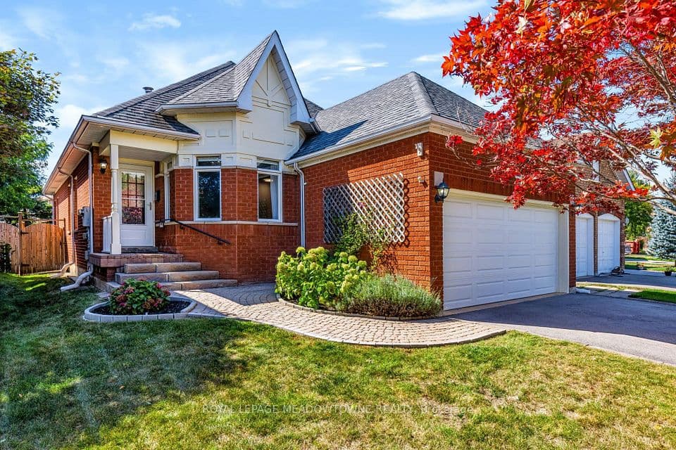 16 Harrop Avenue, Halton Hills, ON L7G 5R2 – photo 3
