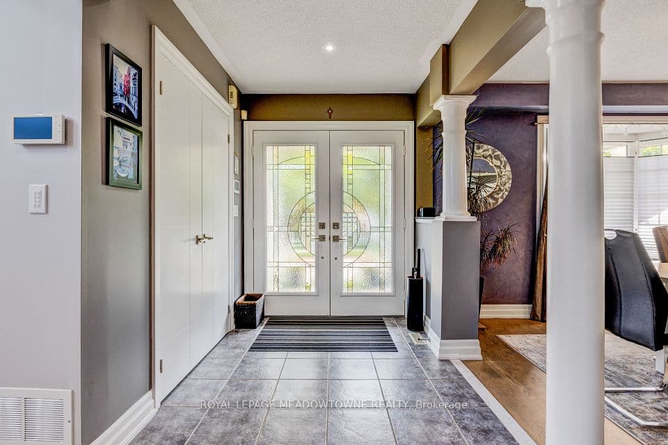 116 Dixon Drive, Milton, ON L9T 5P7 – photo 3