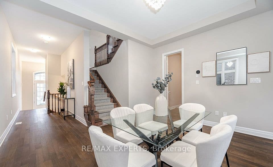 640 Boyd Lane, Milton, ON L9E 1W6 – photo 3