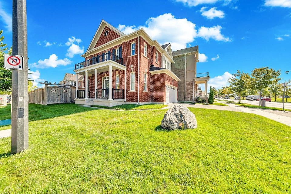 1369 Leger Way, Milton, ON L9E 1E3 – main photo