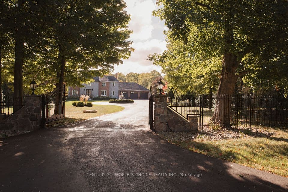 15550 5 Side Road, Halton Hills, ON L0P 1K0 – main photo