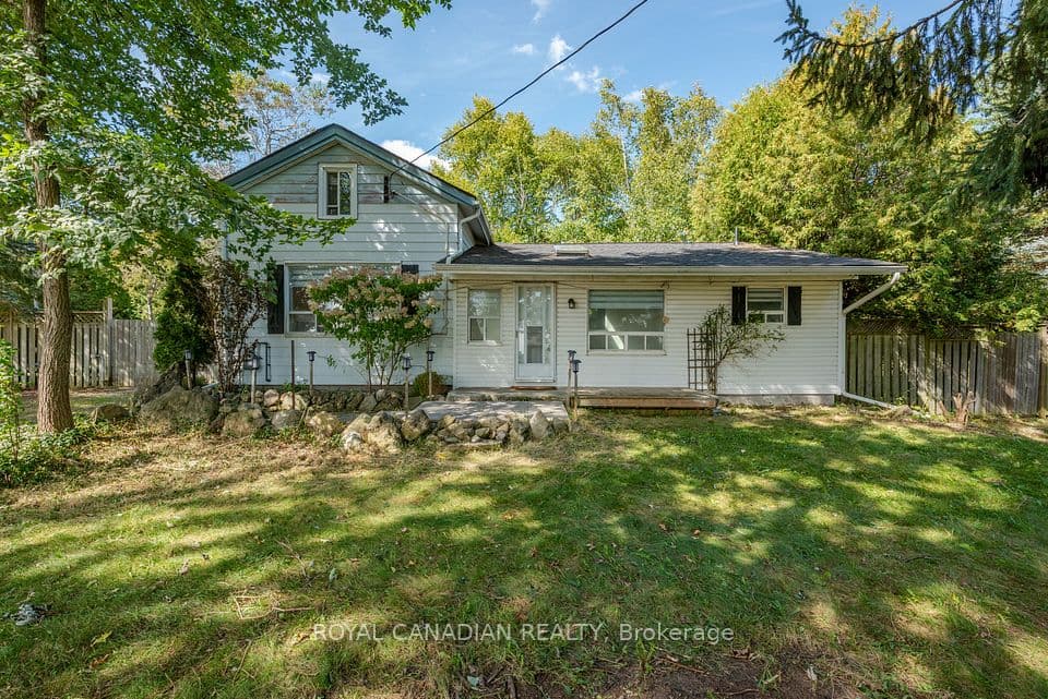 9775 Highway 7, Halton Hills, ON L7J 2L8 – main photo