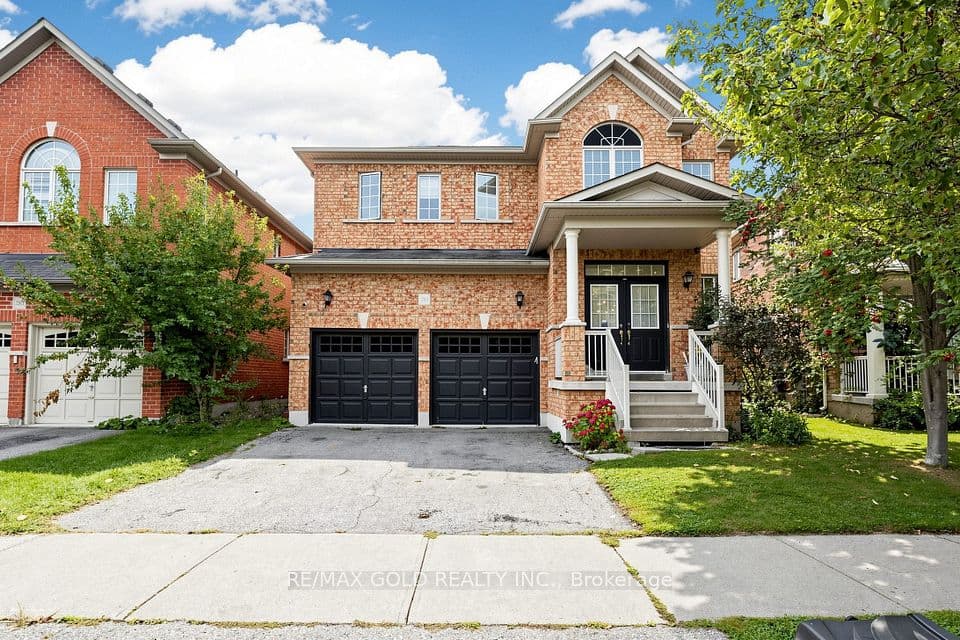 284 Holmes Crescent, Milton, ON L9T 0R2 – main photo