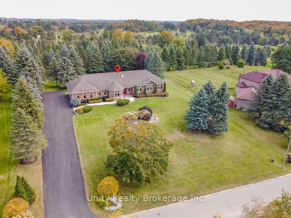 7 Golfdale Court, Caledon, ON L7E 0B3 – main photo