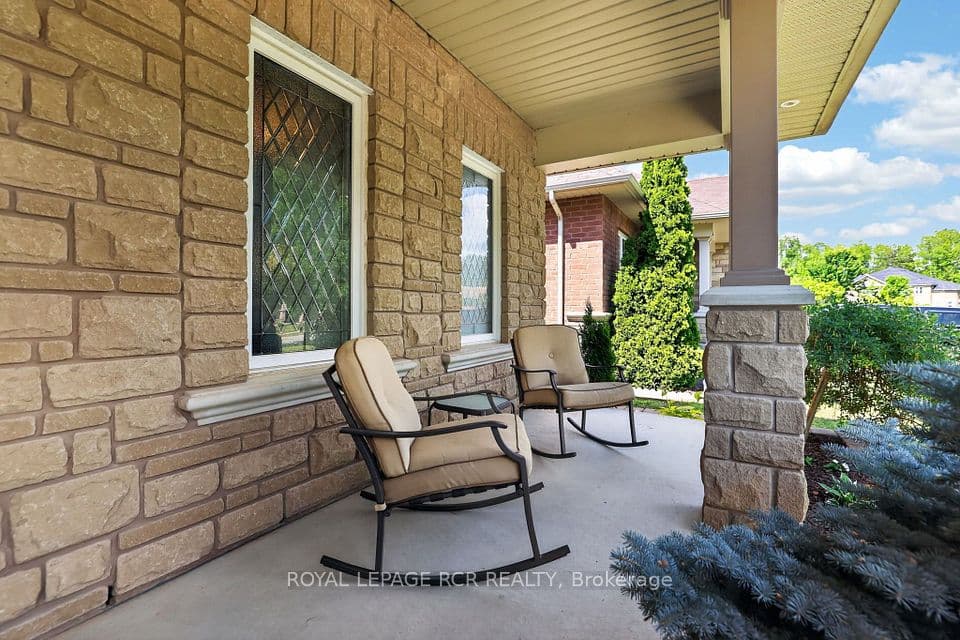 30 Borland Crescent, Caledon, ON L7C 3M4 – photo 2