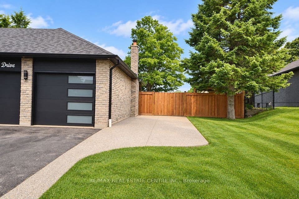8 Kevinwood Drive, Caledon, ON L7K 0Z1 – photo 3