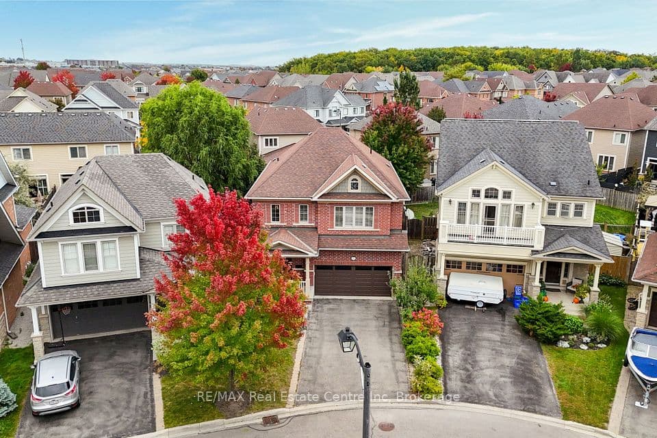 52 Bardoe Crescent, Milton, ON L9T 0R7 – photo 2
