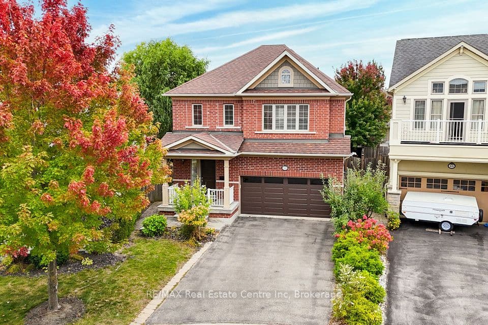 52 Bardoe Crescent, Milton, ON L9T 0R7 – main photo