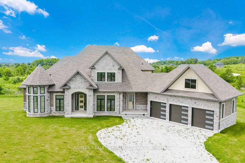 40 Logan Road, Caledon, ON L7E 3P6 – photo 2