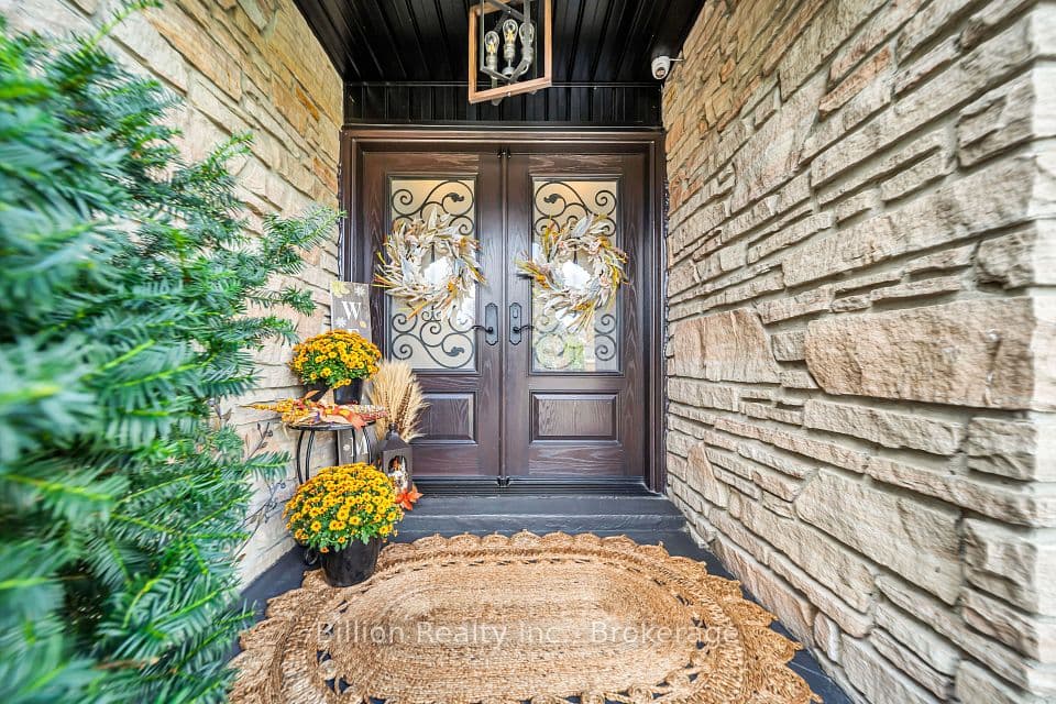 172 Bell Air Drive, Caledon, ON L7E 2A2 – photo 3