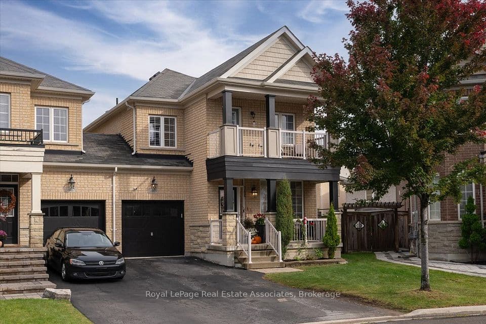 1469 Haws Crescent, Milton, ON L9T 8V2 – main photo