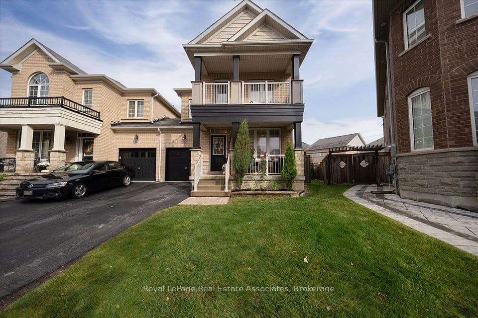 1469 Haws Crescent, Milton, ON L9T 8V2 – photo 2