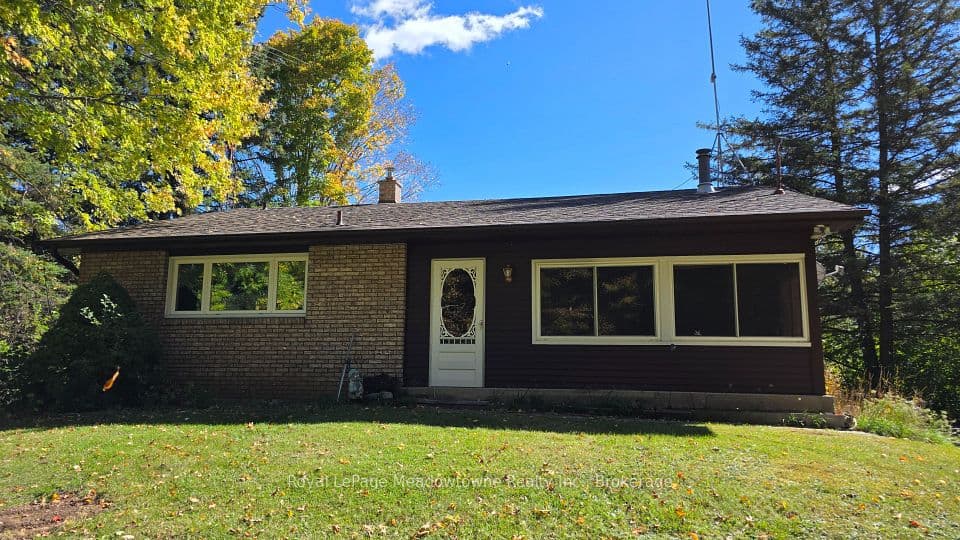 4202 15 Side Road, Milton, ON L0P 1B0 – main photo