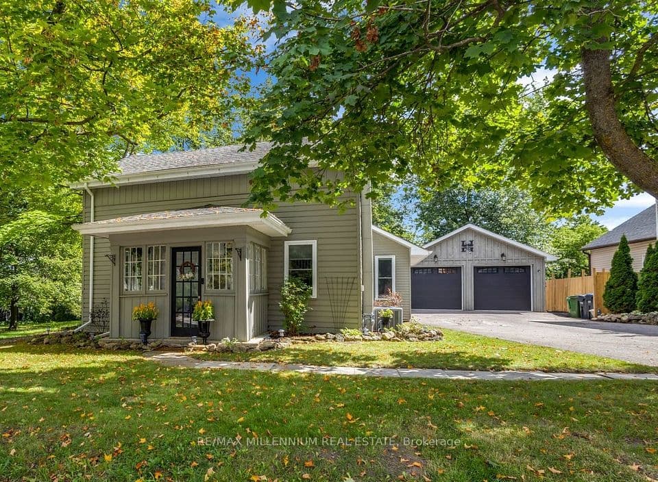 1537 Queen Street E, Caledon, ON L7K 0C2 – main photo