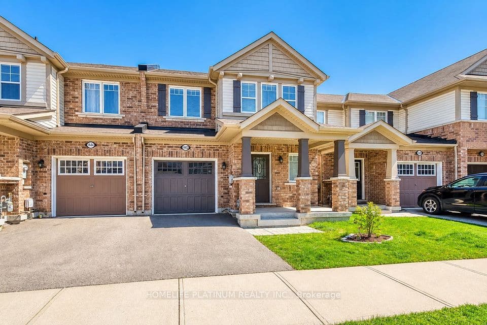 1682 Copeland Circle, Milton, ON L9T 8X8 – main photo