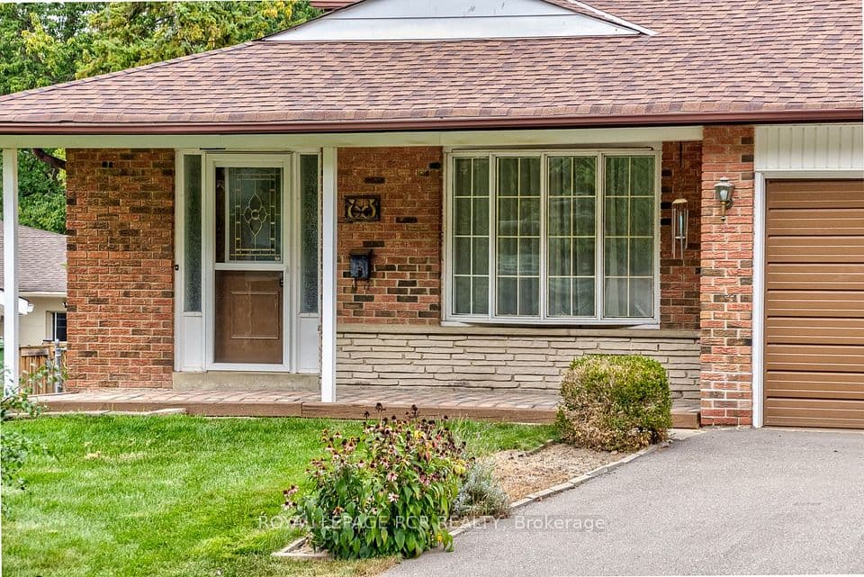 115 Meadowvale Court, Caledon, ON L7E 3H3 – photo 2