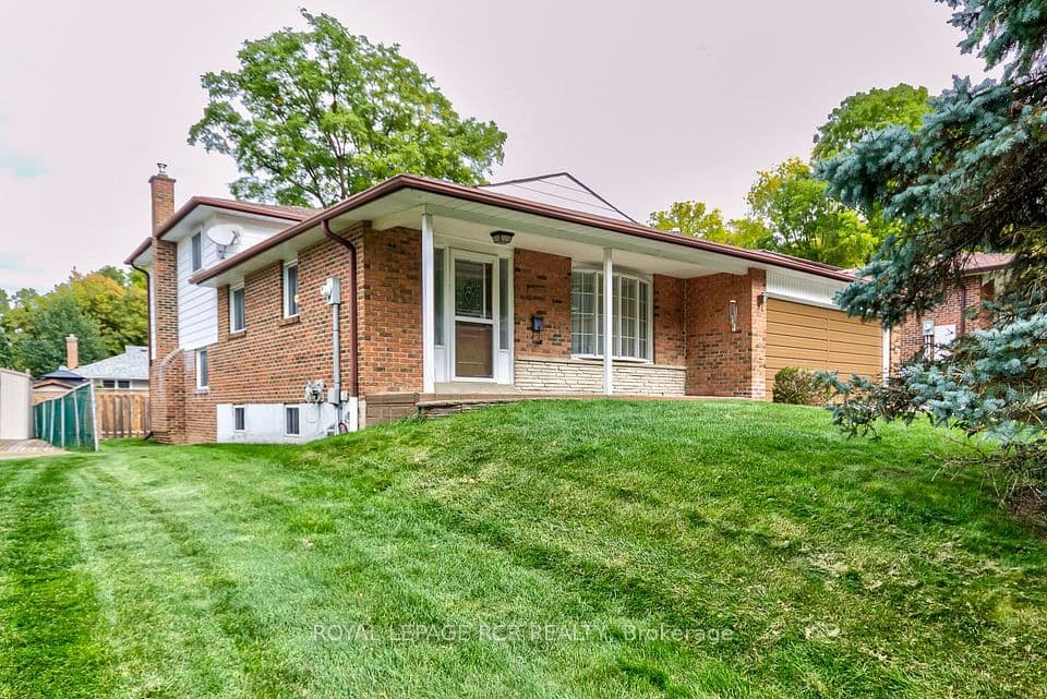 115 Meadowvale Court, Caledon, ON L7E 3H3 – photo 3