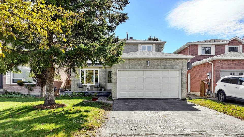 33 Fountainbridge Drive, Caledon, ON L7E 1N5 – main photo