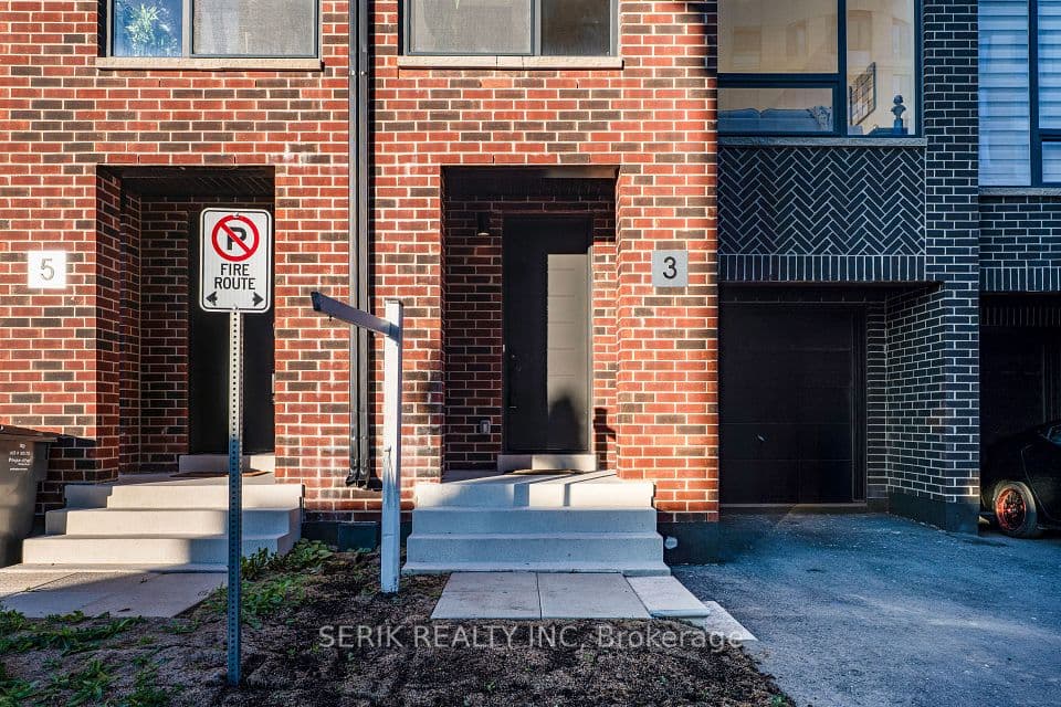 3 Taylor Court, Caledon, ON L7E 4L2 – main photo