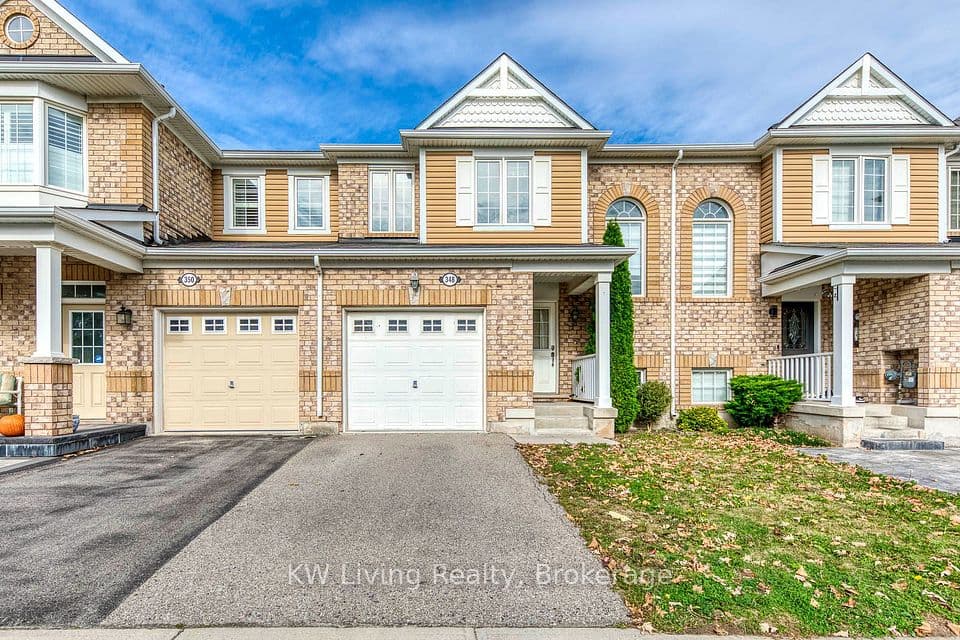 348 Chuchmach Close, Milton, ON L9T 8B7 – photo 2