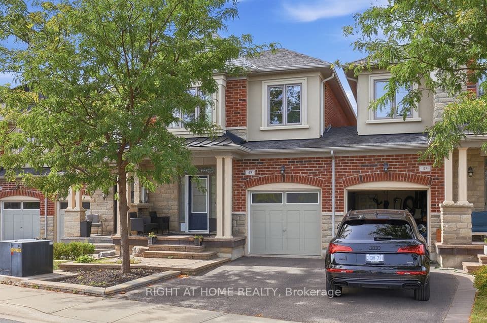 43 Diamond Leaf Lane, Halton Hills, ON L7G 0G7 – main photo