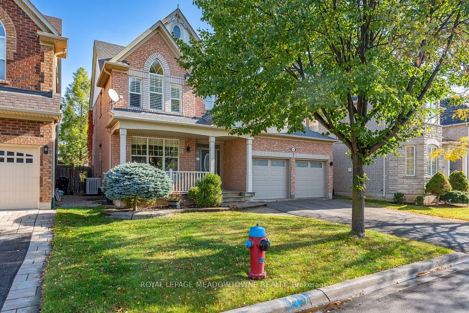 721 Switzer Crescent, Milton, ON L9T 0H3 – photo 2