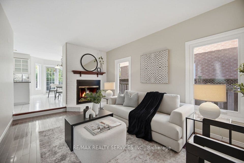 8 Gardenia Way, Caledon, ON L7C 1B2 – photo 2