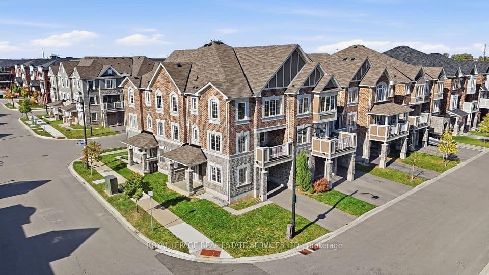 998 Balsam Court, Milton, ON L9E 1R5 – main photo