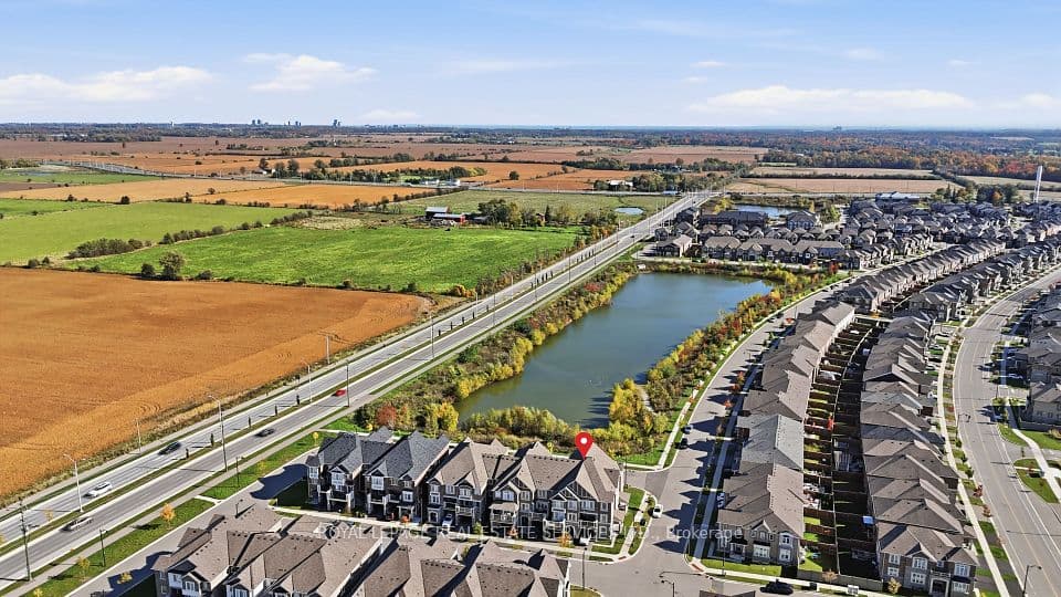 998 Balsam Court, Milton, ON L9E 1R5 – photo 2