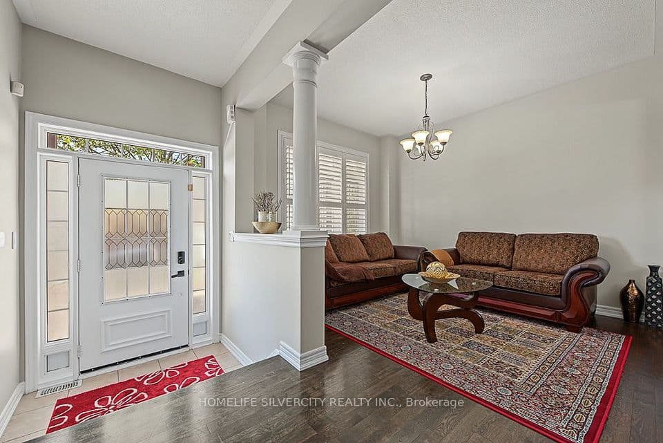 483 Hinchey Crescent, Milton, ON L9T 7Y7 – photo 3