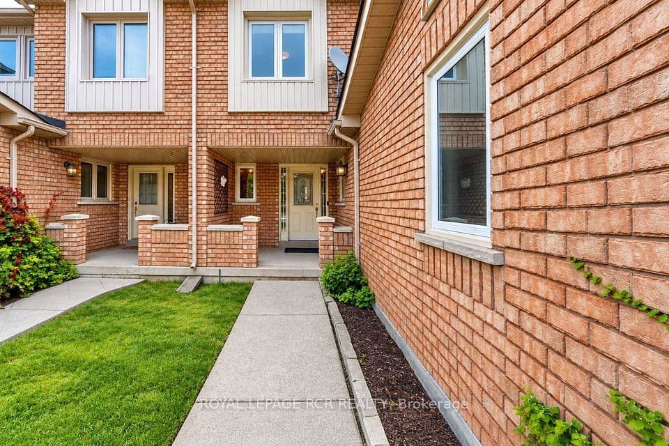105 Hanton Crescent, Caledon, ON L7E 1W1 – photo 3