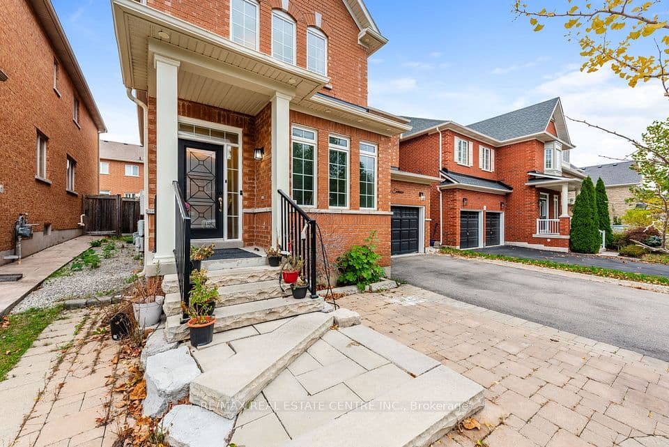 456 Laundon Terrace, Milton, ON L9T 7X9 – photo 3