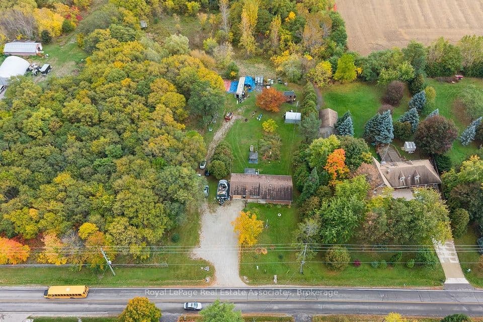 13330 5 Side Road, Halton Hills, ON L7G 4S5 – photo 2