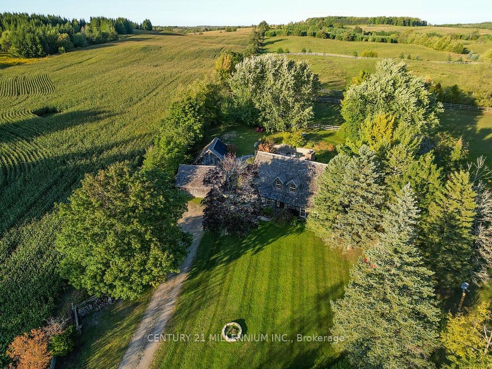 20909 Shaws Creek Road, Caledon, ON L7K 1L7 – main photo
