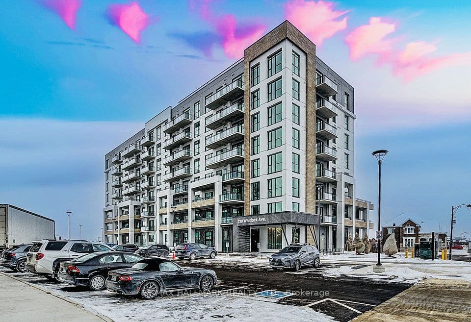720 Whitlock Avenue 816, Milton, ON L9E 1S2 – main photo