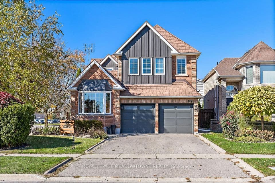 82 Eaton Street, Halton Hills, ON L7G 5T2 – main photo