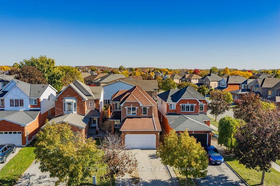 33 Preston Street, Halton Hills, ON L7G 5V5 – photo 2