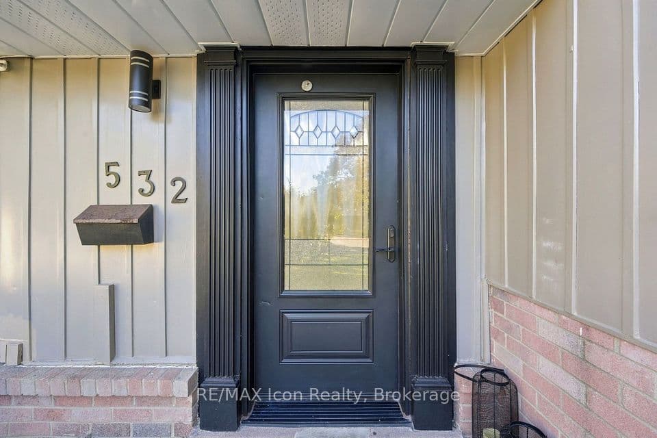 532 Churchill Avenue, Milton, ON L9T 3A2 – photo 3