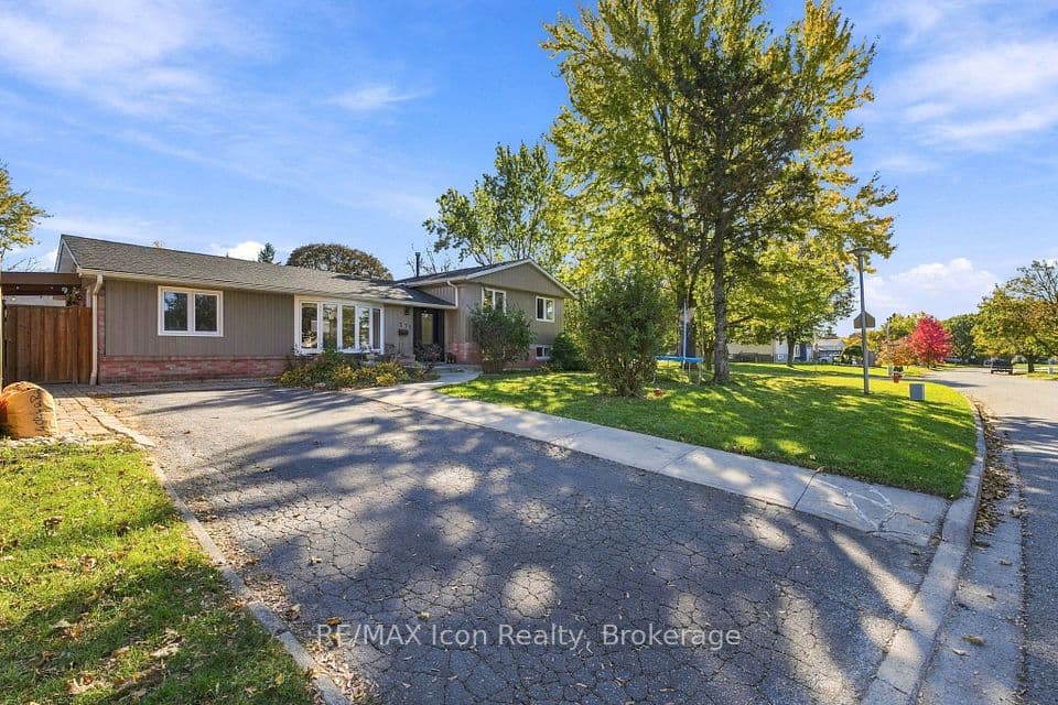 532 Churchill Avenue, Milton, ON L9T 3A2 – photo 2