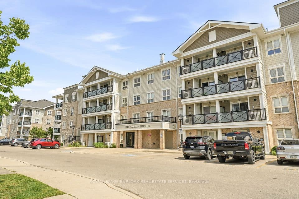 1045 Nadalin Heights 309, Milton, ON L9T 8R5 – photo 3