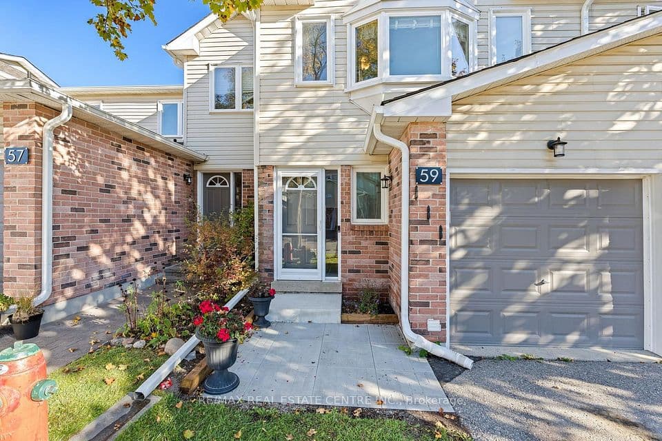 59 Corey Circle 97, Halton Hills, ON L7G 5L7 – photo 2