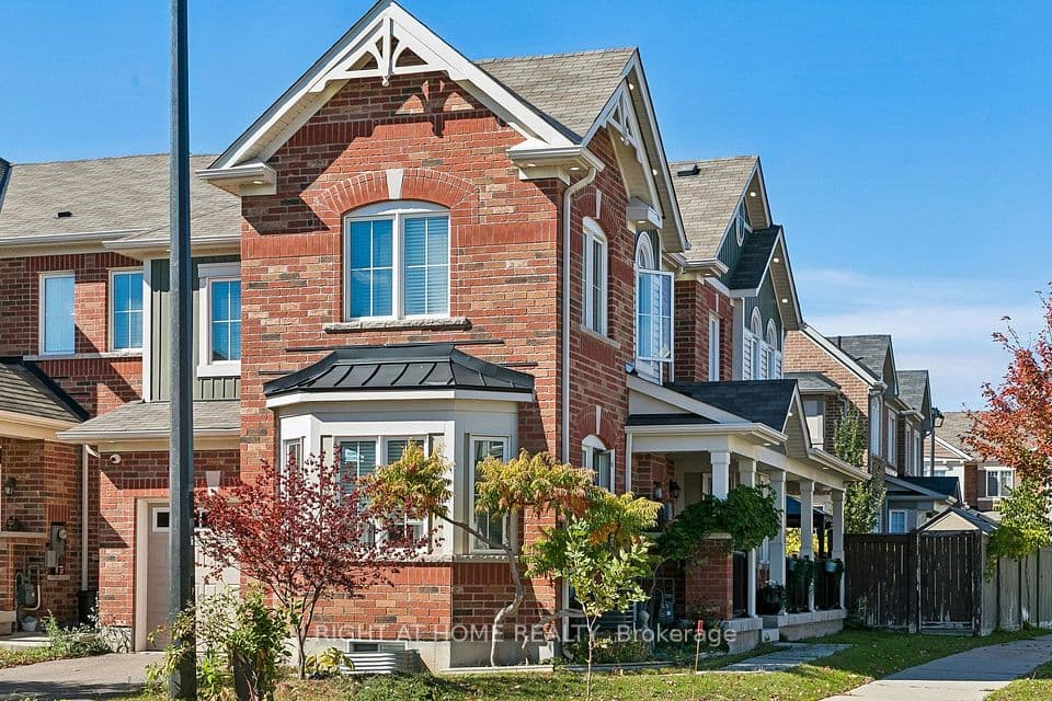 313 Gillett Point, Milton, ON L9E 1C6 – photo 2