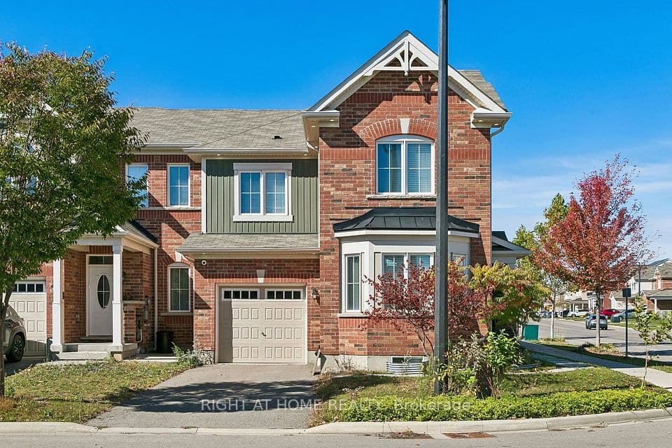 313 Gillett Point, Milton, ON L9E 1C6 – main photo