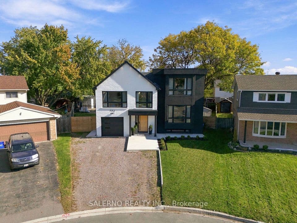 772 Banting Court, Milton, ON L9T 3M5 – photo 2